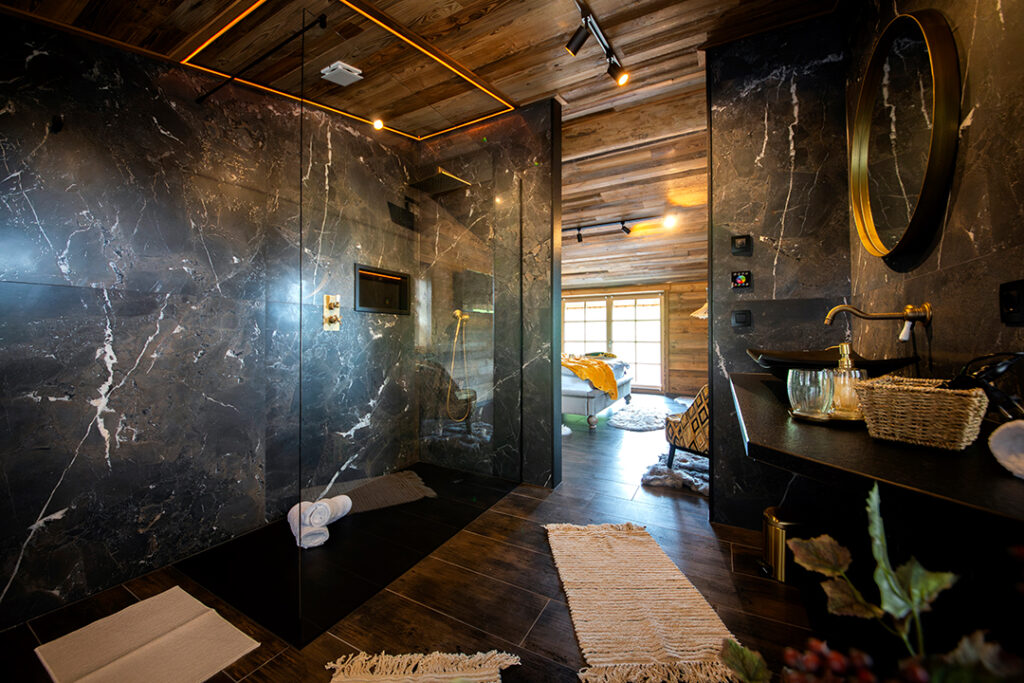 Chalet_Deluxe_02