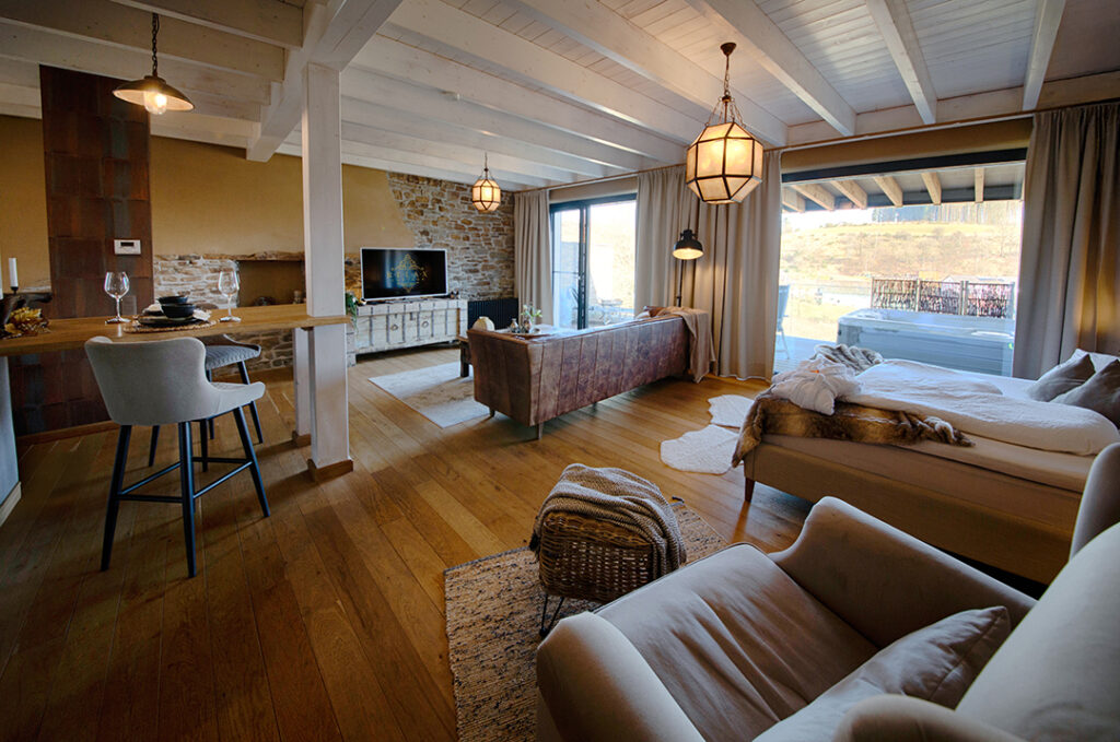Bluestone_Chalet_13